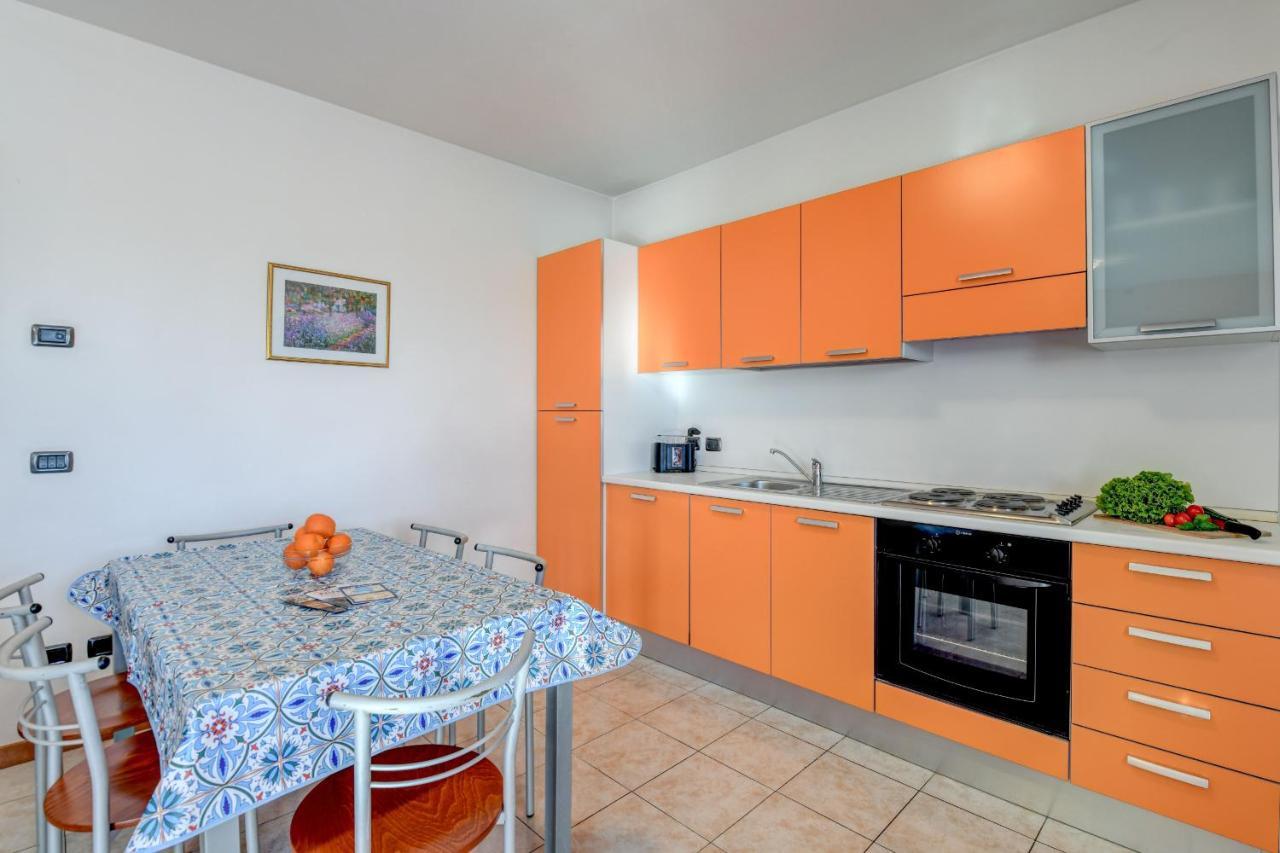 Residence Meridiana Peschiera del Garda Eksteriør billede