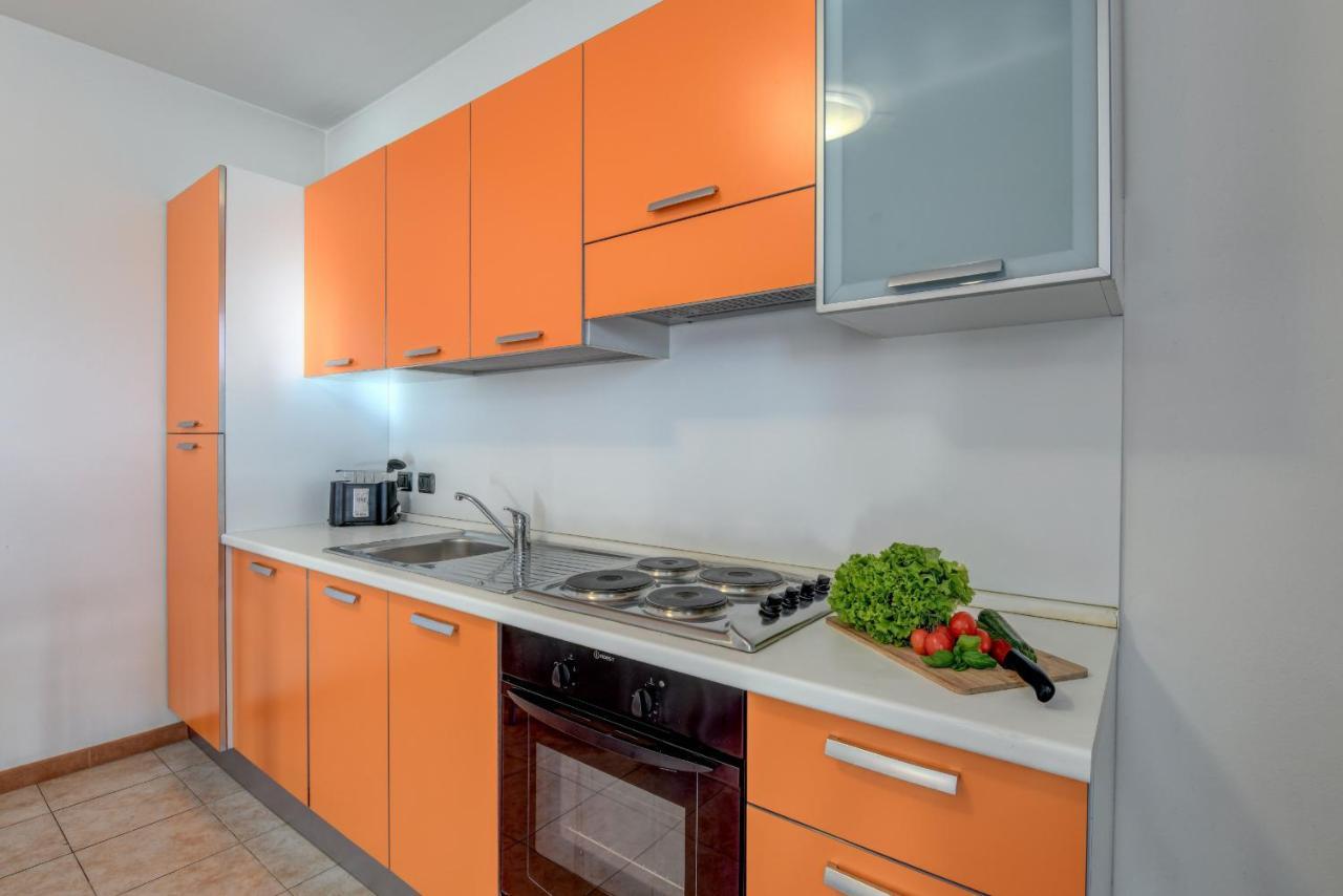 Residence Meridiana Peschiera del Garda Eksteriør billede