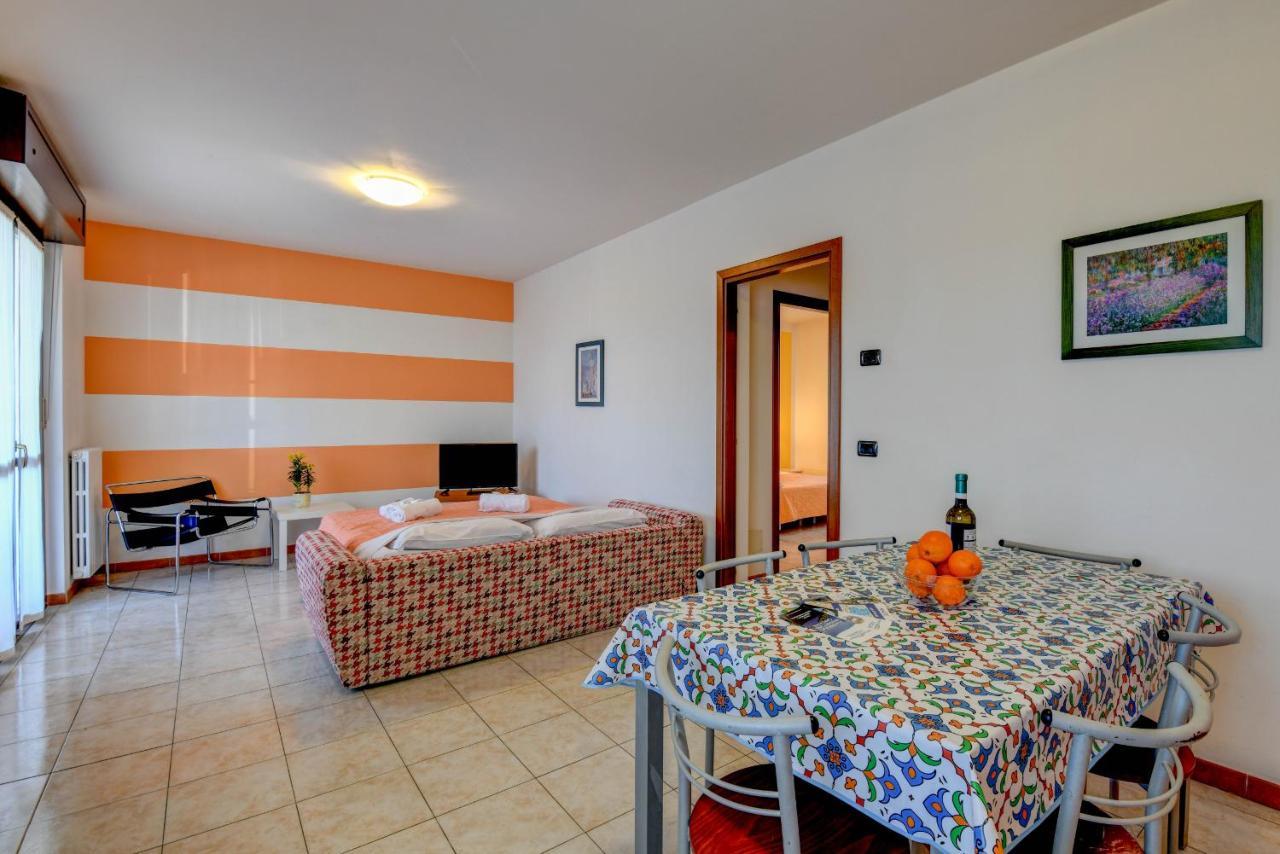 Residence Meridiana Peschiera del Garda Eksteriør billede
